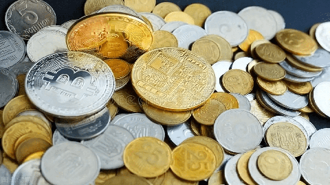 美国加密法案可能推迟至2027年，币安及欧易交易所助你掌握市场动态